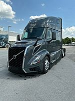 2025 Volvo VNL 860