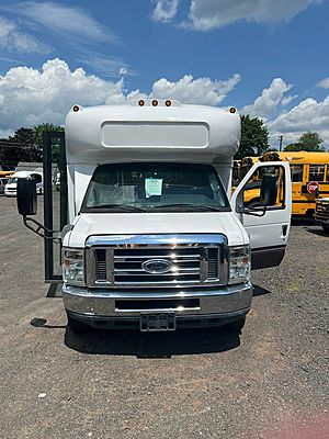 2012 Starcraft TerraPro Starlite 12+2 - Commercial Bus