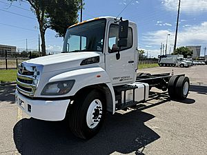 2019 Hino 268A - Cab & Chassis