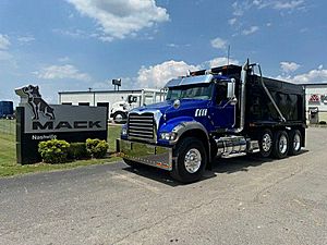 2024 Mack Granite GR64F - Dump Truck