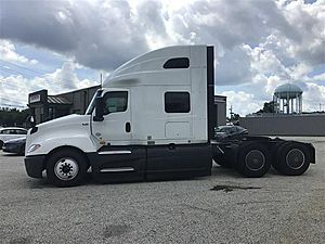 2022 International LT625 - Sleeper Truck