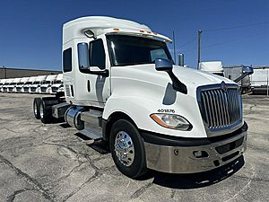 2021 International LT625 - Sleeper Truck