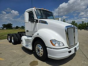 2020 Kenworth T680 - Day Cab