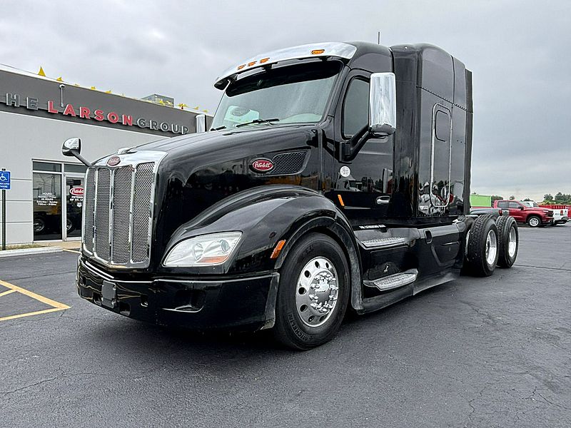 2019-peterbilt-579.1.jpg