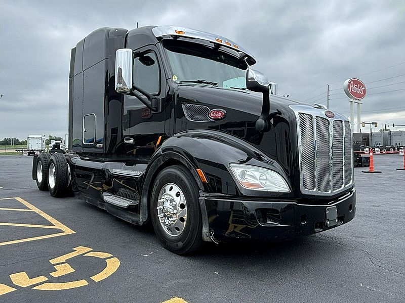 みりんページ 2019 Peterbilt 579 For Sale | 58
