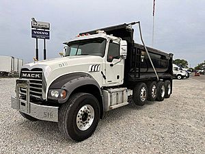 2023 Mack Granite GR64F - Dump Truck