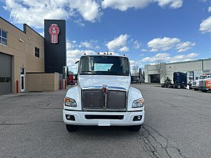 2026 Kenworth T280 - Box Truck