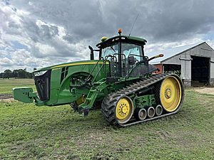 2012 John Deere 8335 RT - Tractor
