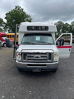 2013 Turtletop Odyssey - Commercial Bus