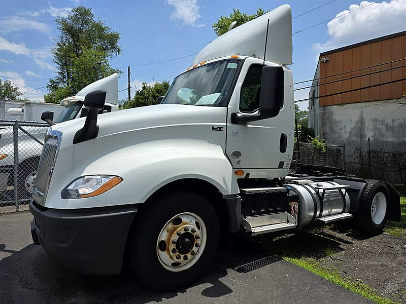 2020 International LT625