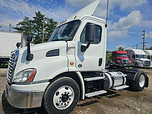 2019 Freightliner Cascadia 113 - Day Cab