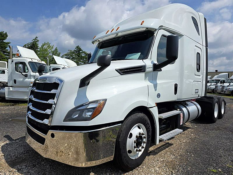 2019 Freightliner NEW CASCADIA PX12664