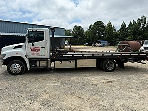 2019 Hino 258 Rollback - Cargo Van