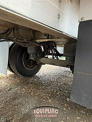 2016 MAC FLATBED TRAILER