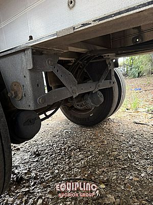 2016 MAC FLATBED TRAILER