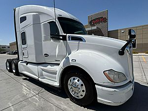 2020 Kenworth T680 - Sleeper Truck