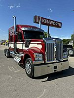 2023 Kenworth W990