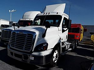 2018 Freightliner Cascadia 125 - Day Cab