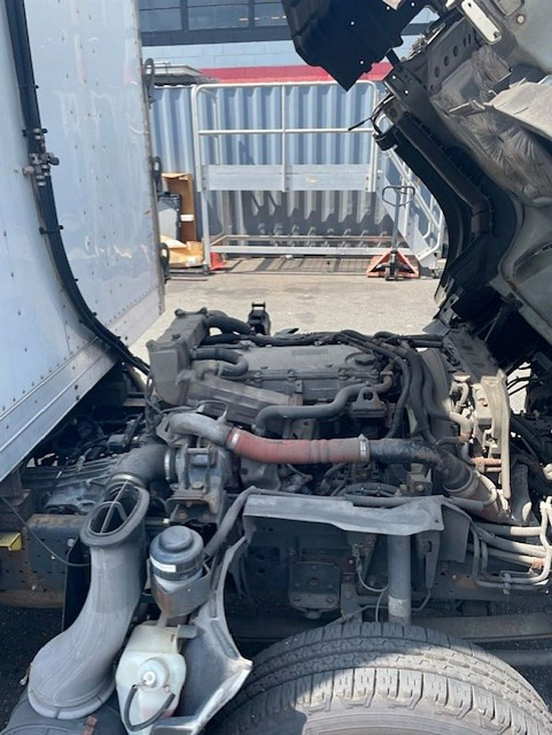 2016 Isuzu NPR