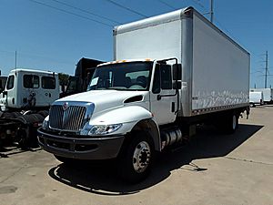 2018 International DuraStar 4300 - Box Van