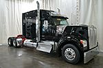 2026 Kenworth W990