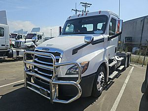 2020 Freightliner Cascadia - Day Cab