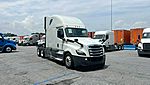 2020 Freightliner Cascadia 126