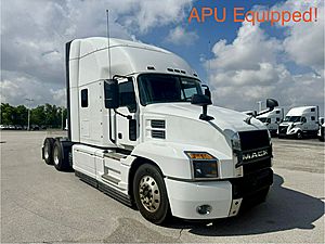 2021 Mack Anthem AN64T - Sleeper Truck