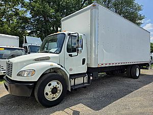 2019 Freightliner M2 106 - Box Van