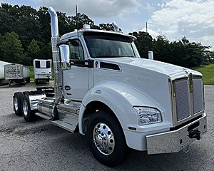 2026 Kenworth T880