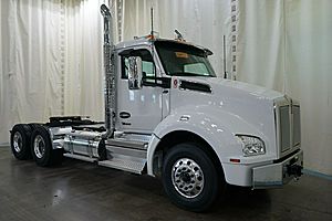 2026 Kenworth T880 - Day Cab
