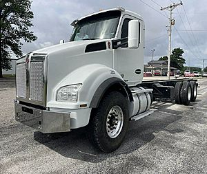 2015 Kenworth T880 - Cab & Chassis