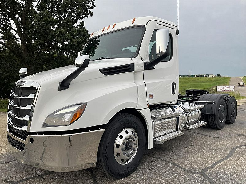 2026 Freightliner Cascadia