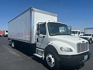 2018 Freightliner M2 106 - Box Van
