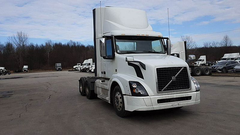 2018 Volvo VNL