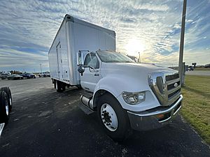 2007 Ford F650 - Box Van