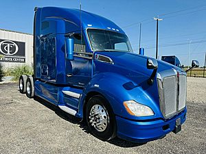 2019 Kenworth T680 - Sleeper Truck