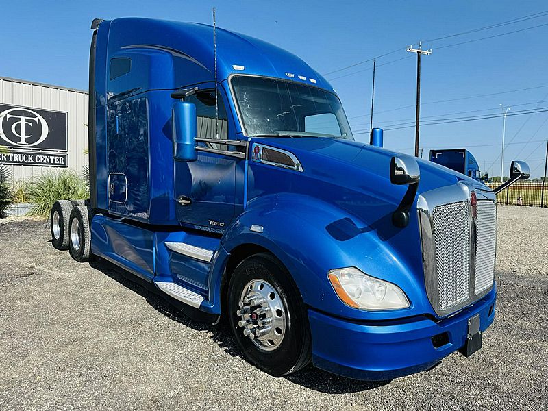 2019-kenworth-t680.1.jpg