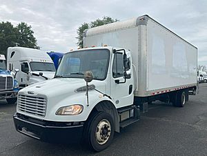 2018 Freightliner M2 106 - Box Van
