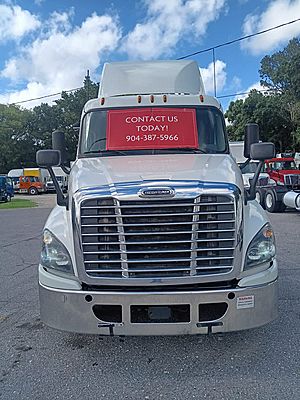 2019 Freightliner Cascadia 125 - Day Cab