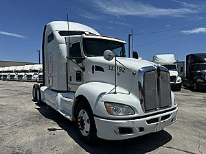 2013 Kenworth T660 - Sleeper Truck