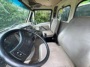 2001 STERLING TRUCK L8500 series