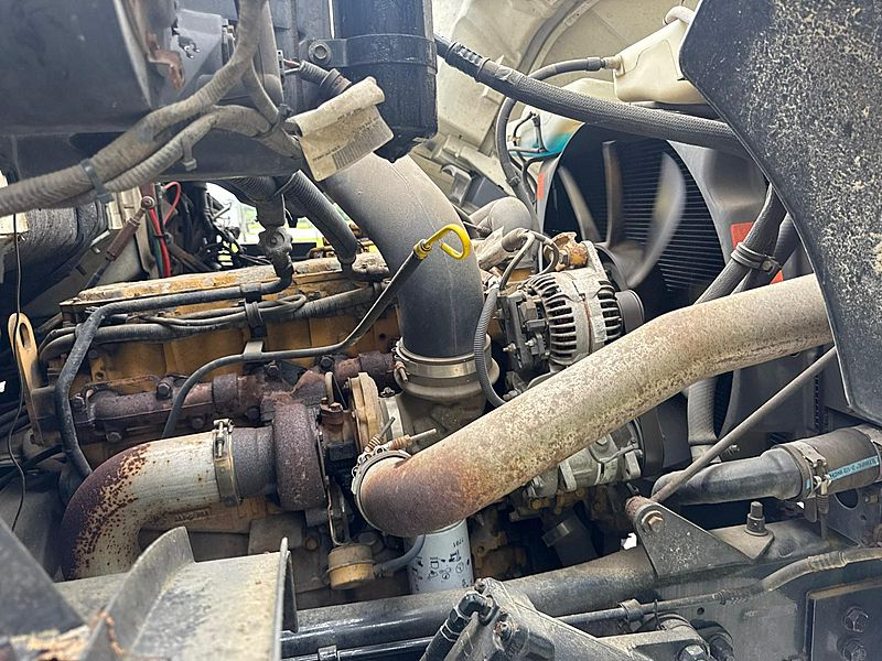 2001 STERLING TRUCK L8500 series