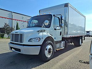 2019 Freightliner M2 106 - Day Cab