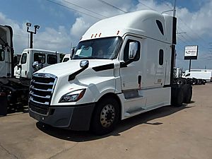 2019 Freightliner Cascadia - Sleeper Truck
