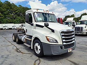 2018 Freightliner Cascadia - Day Cab