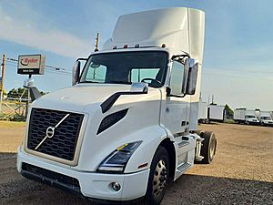 2019 Volvo VNR42T 300 - Day Cab