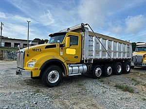 2016 Kenworth T880 - Dump Truck