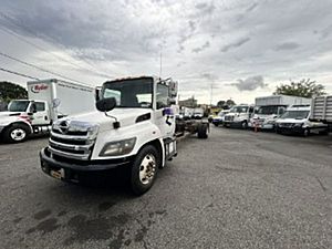 2015 Hino 338 - Box Van