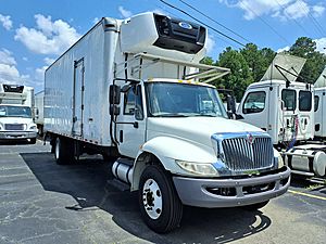 2018 International DuraStar 4300